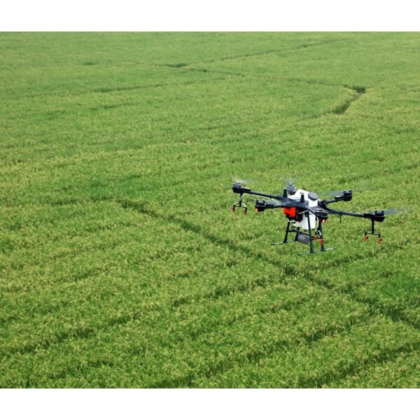 Квадрокоптер DJI Agras T16 в Омске